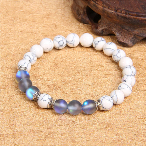 Bracelet-pierre-lune-femmes-énergie-féminine-arc-en-ciel-accessoire-fertilité-beauté-pierres-naturelles-bijou-zénitude-bien-être-cyclique-cycle-protection