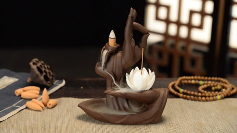 bruleur-encens-porte-encens-oriental-bouddha-cascade-cone-encens-cones-encens-batons-encens